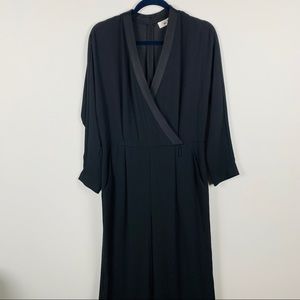 Eliza J v neck wide leg jumpsuit in black size 10